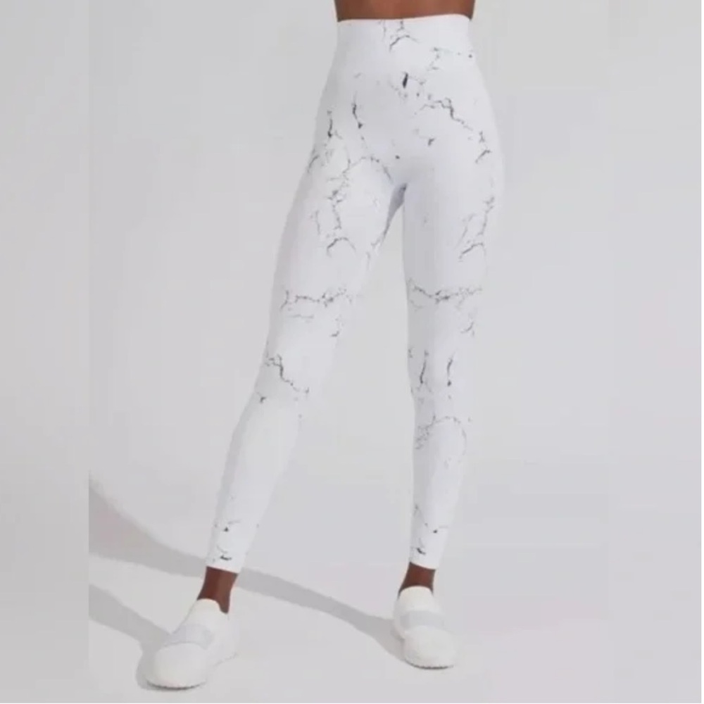 NWT BuffBunny Elysium Limitless Leggings